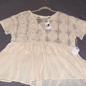 New. Bought it never wore it.